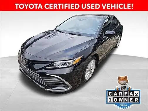 2023 Toyota Camry LE FWD photo