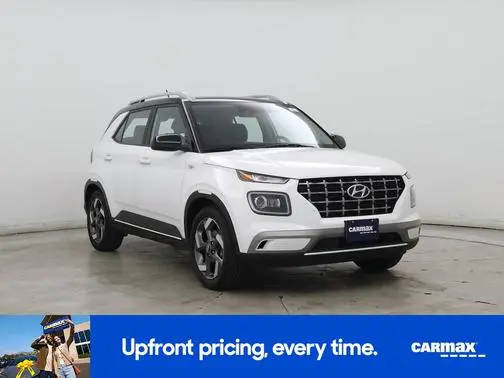 2023 Hyundai Venue Limited FWD photo
