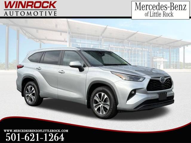 2023 Toyota Highlander Hybrid XLE AWD photo