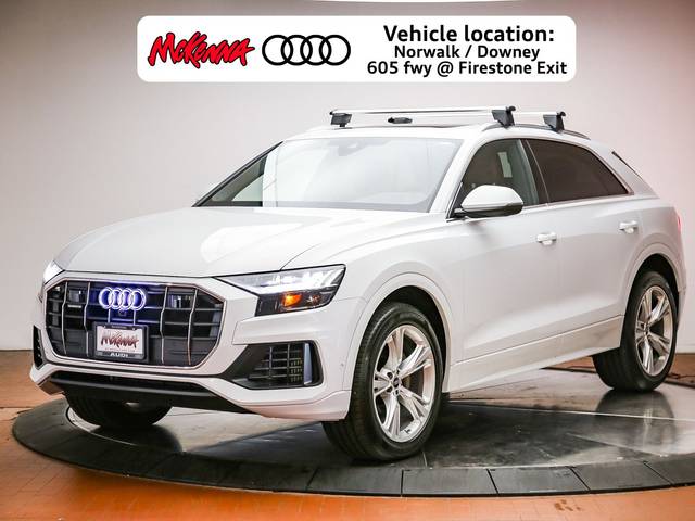 2023 Audi Q8 Premium AWD photo