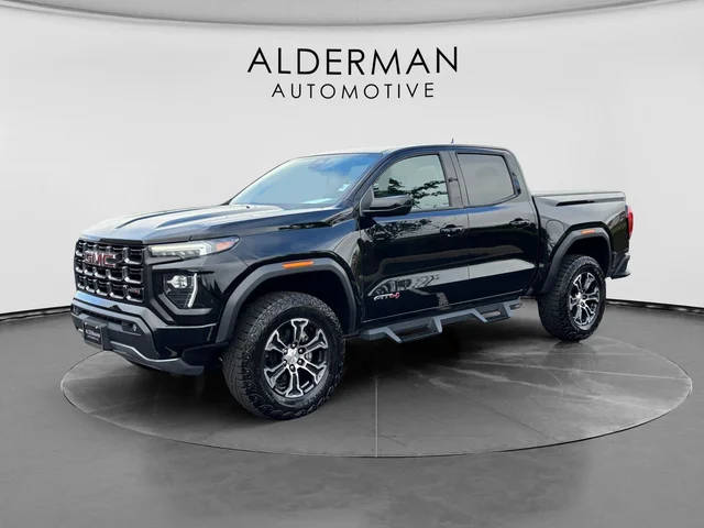 2023 GMC Canyon 4WD AT4 4WD photo
