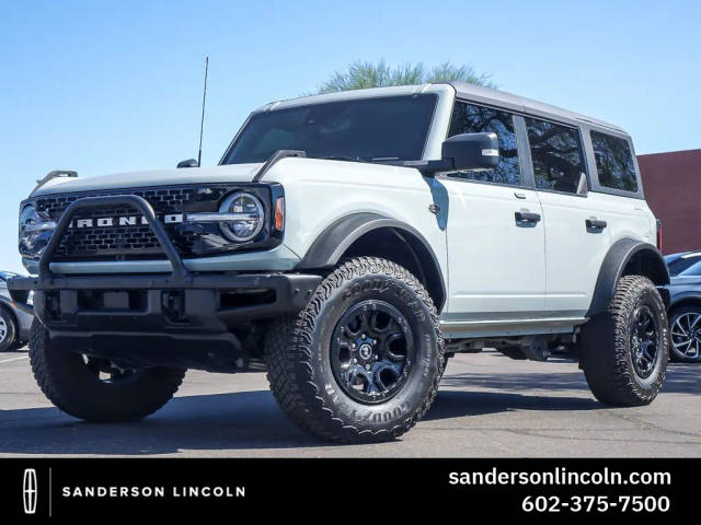 2022 Ford Bronco 4 Door Wildtrak 4WD photo