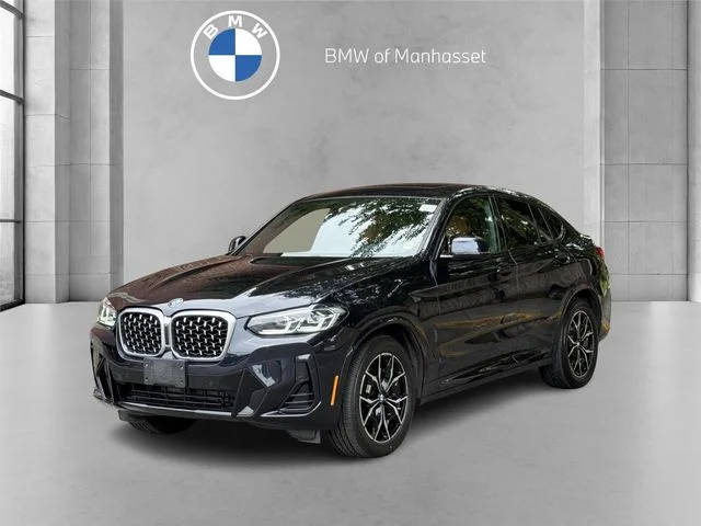 2023 BMW X4 xDrive30i AWD photo