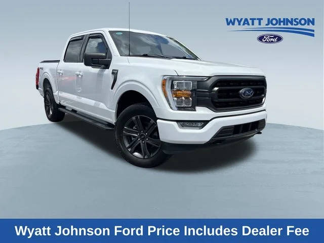 2023 Ford F-150 XLT 4WD photo