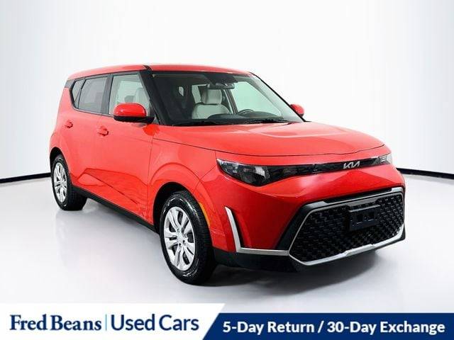 2023 Kia Soul LX FWD photo