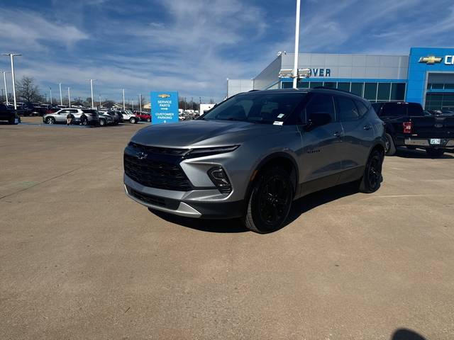 2023 Chevrolet Blazer LT FWD photo