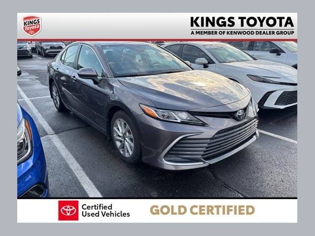 2023 Toyota Camry LE FWD photo