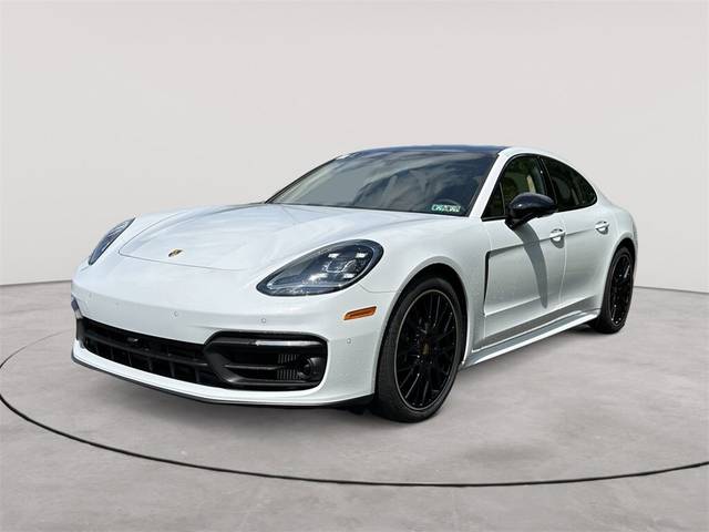 2023 Porsche Panamera 4 Platinum Edition AWD photo