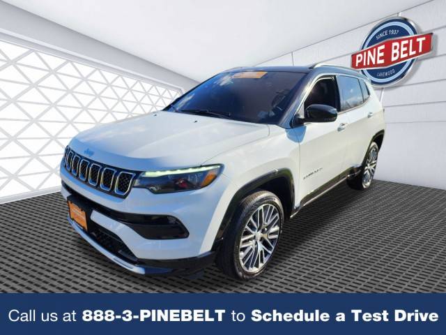 2023 Jeep Compass Limited 4WD photo