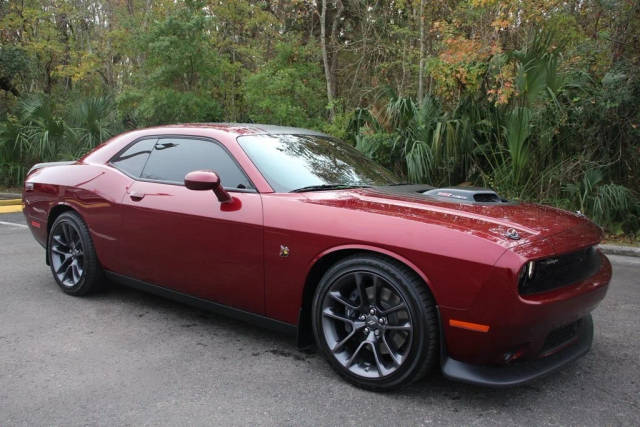 2023 Dodge Challenger R/T Scat Pack RWD photo