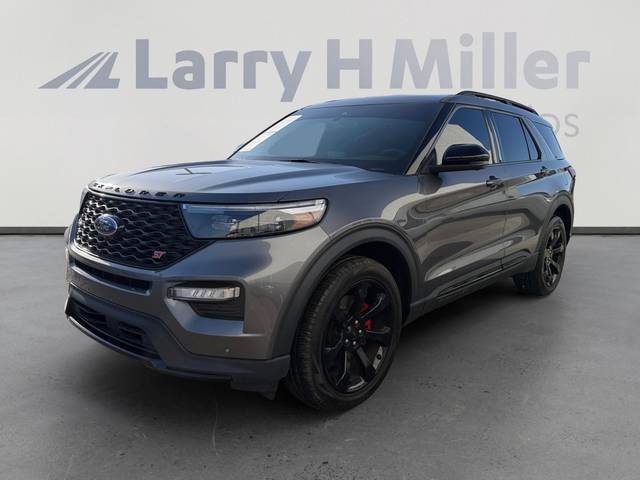 2023 Ford Explorer ST 4WD photo