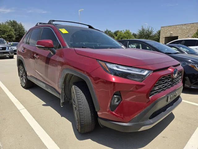 2023 Toyota RAV4 Hybrid Limited AWD photo