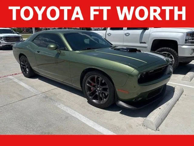 2023 Dodge Challenger R/T RWD photo