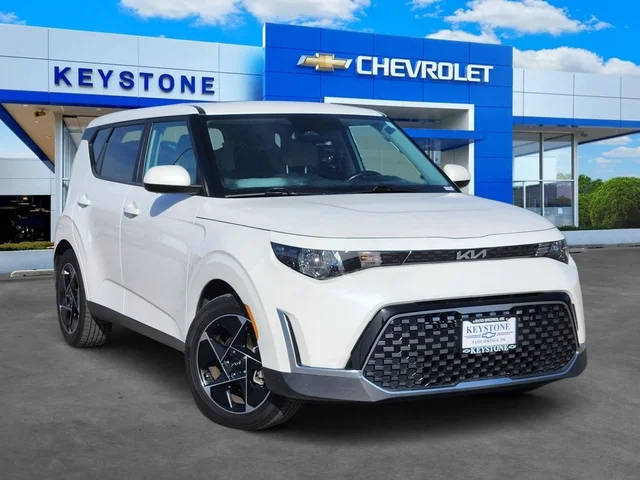 2023 Kia Soul EX FWD photo
