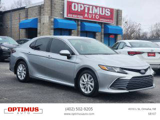 2023 Toyota Camry LE FWD photo