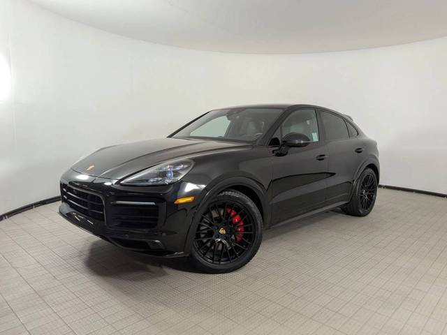 2023 Porsche Cayenne Coupe GTS AWD photo