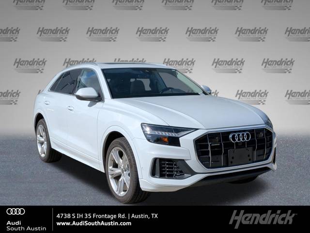 2023 Audi Q8 Premium AWD photo