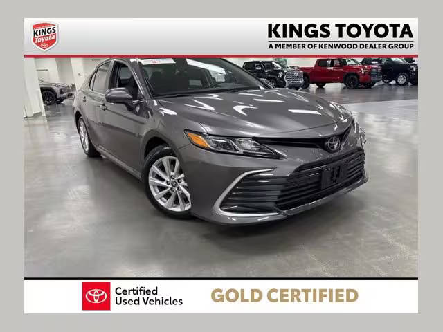2023 Toyota Camry LE FWD photo
