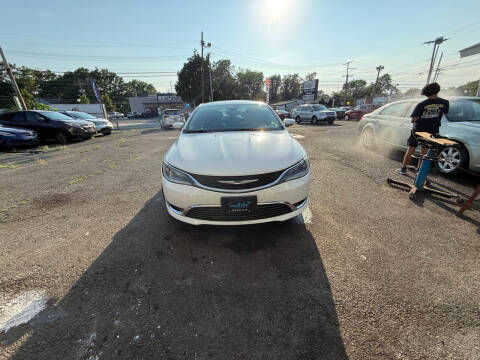 2015 Chrysler 200 C FWD photo