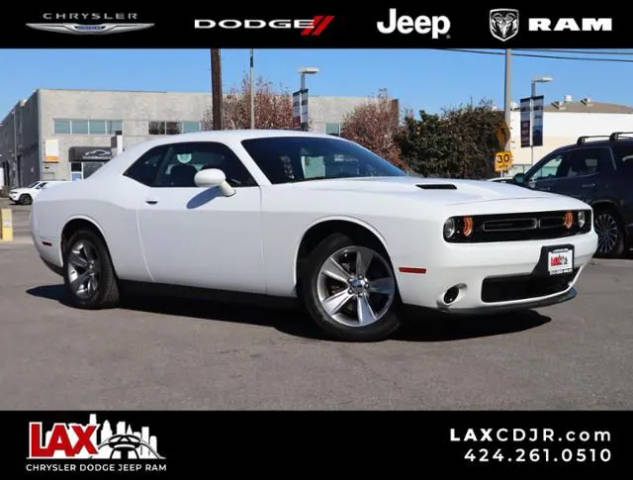 2019 Dodge Challenger SXT RWD photo