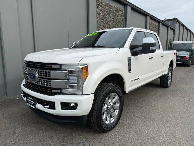 2019 Ford  Platinum 4WD photo