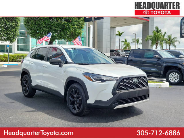 2023 Toyota Corolla Cross L FWD photo