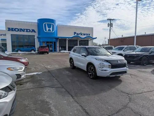 2023 Mitsubishi Outlander SEL AWD photo