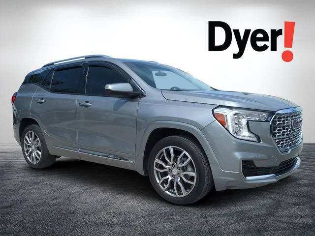 2023 GMC Terrain Denali AWD photo