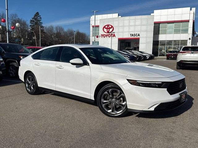2023 Honda Accord EX FWD photo