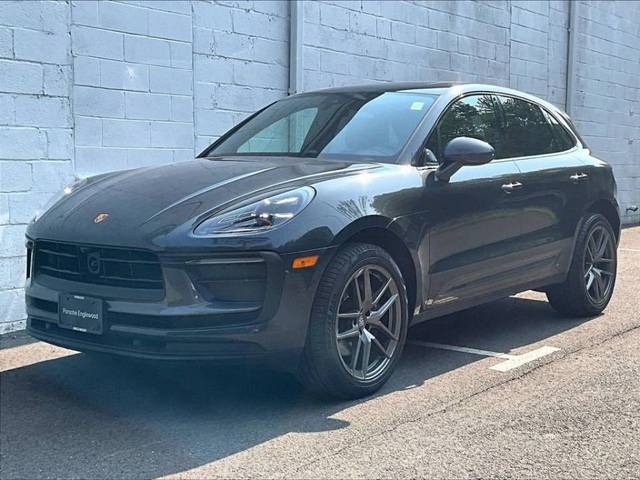 2023 Porsche Macan T AWD photo