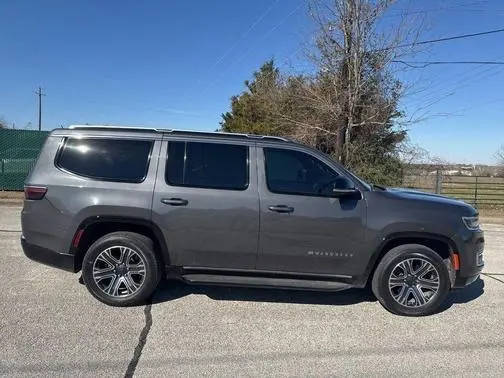 2023 Jeep Wagoneer Series II RWD photo