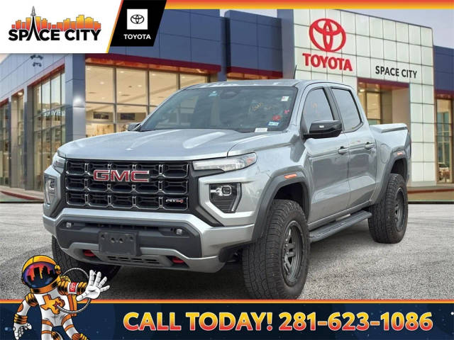 2023 GMC Canyon 4WD AT4 4WD photo