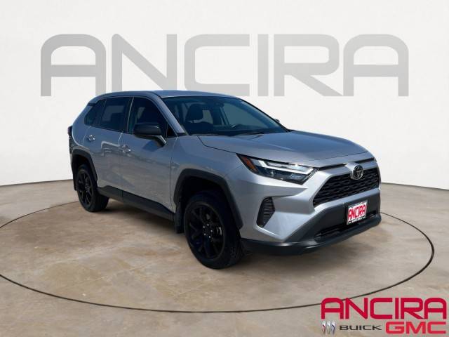 2023 Toyota RAV4 LE FWD photo