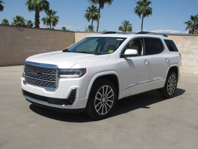 2023 GMC Acadia Denali FWD photo
