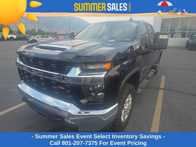 2023 Chevrolet Silverado 3500HD LT 4WD photo