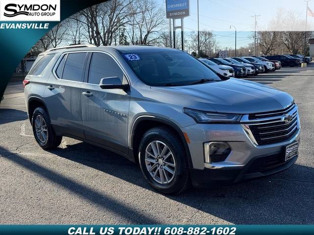 2023 Chevrolet Traverse LT Cloth AWD photo