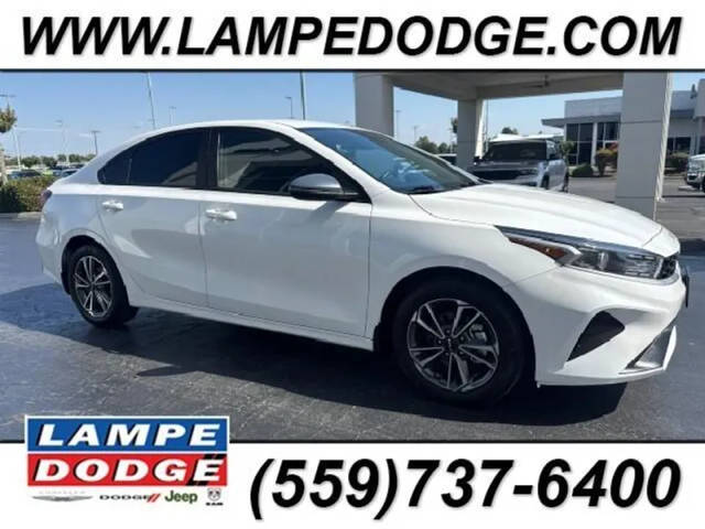 2023 Kia Forte LXS FWD photo