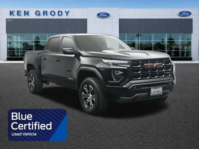 2023 GMC Canyon 4WD AT4 4WD photo