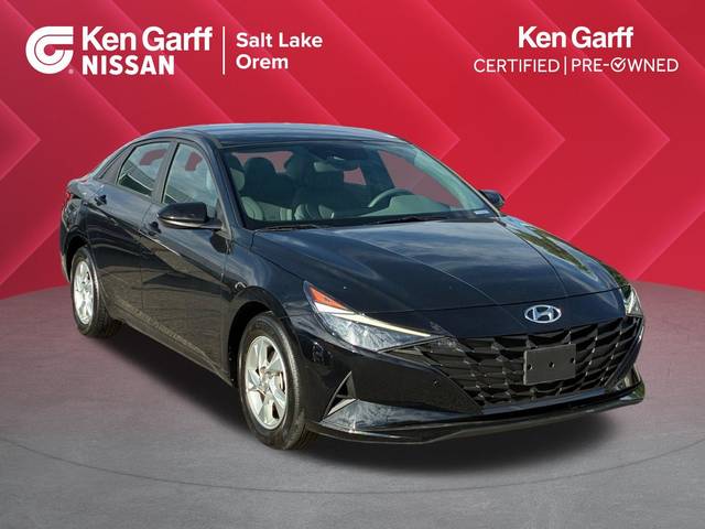 2023 Hyundai Elantra SE FWD photo