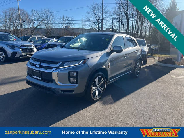 2021 Mitsubishi Outlander Sport ES 4WD photo