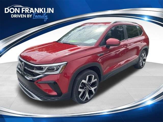 2023 Volkswagen Taos SEL AWD photo