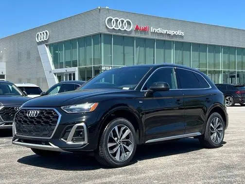 2023 Audi Q5 S line Premium AWD photo
