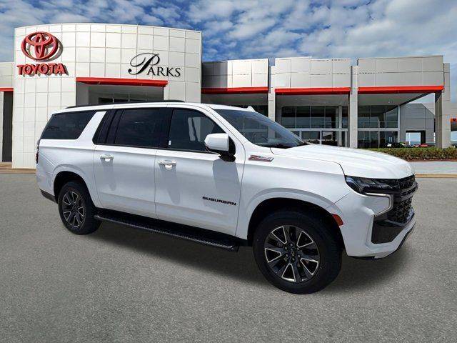 2023 Chevrolet Suburban Z71 4WD photo