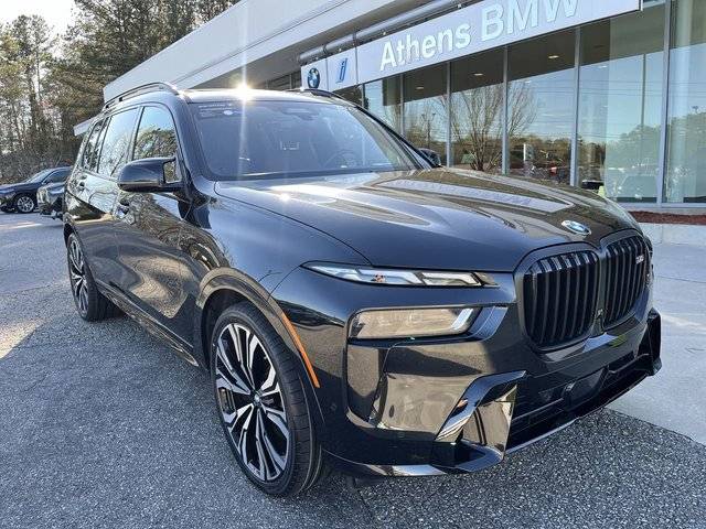 2023 BMW X7 M60i AWD photo