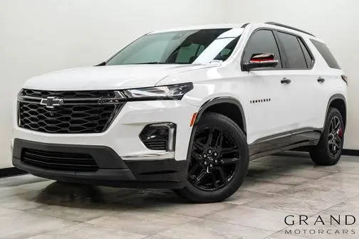 2023 Chevrolet Traverse Premier FWD photo