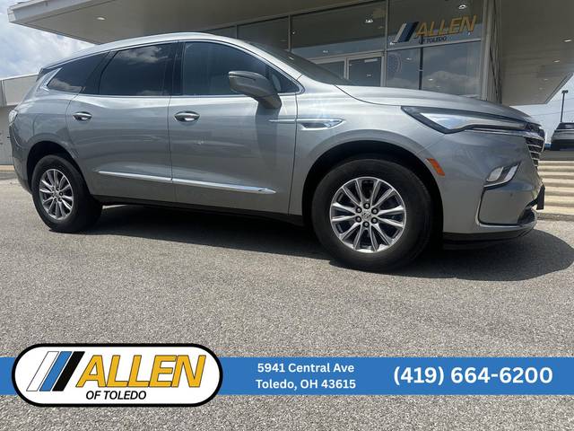 2023 Buick Enclave Essence AWD photo