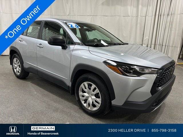 2023 Toyota Corolla Cross L AWD photo