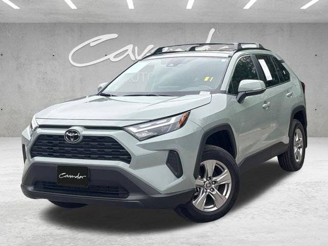 2023 Toyota RAV4 XLE FWD photo