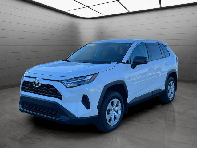 2023 Toyota RAV4 LE AWD photo