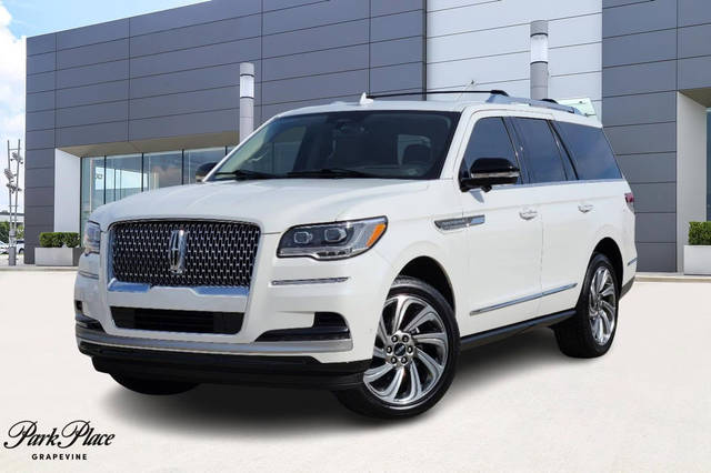 2023 Lincoln Navigator Reserve 4WD photo